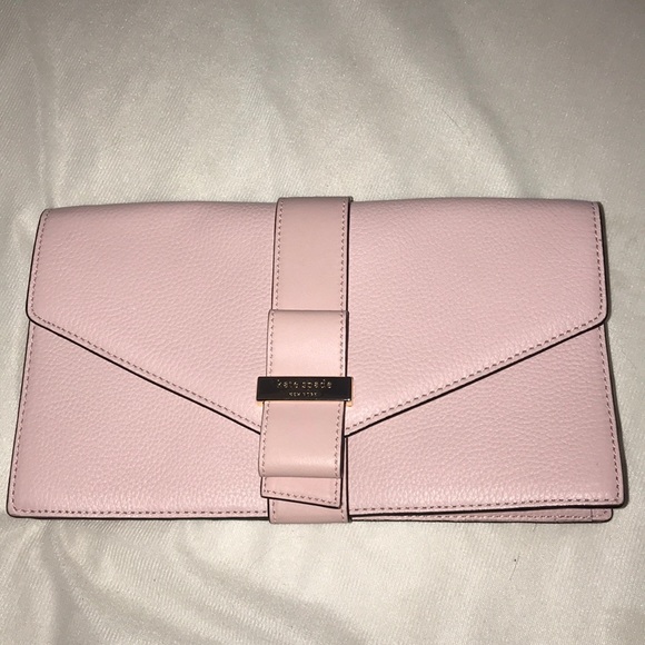 kate spade Handbags - Kate Spade Clutch